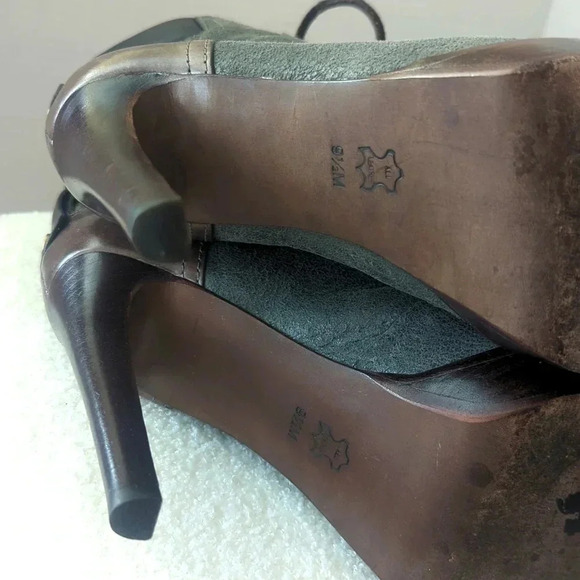 Tory Burch Lawson Heeled Platform Boots - Picture 5 of 10